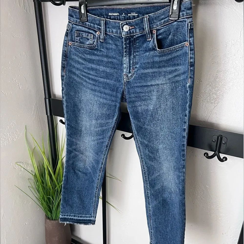 Old Navy Mid-rise boyfriend Capri Denim Jeans Size 0 Petite - Picture 10 of 14